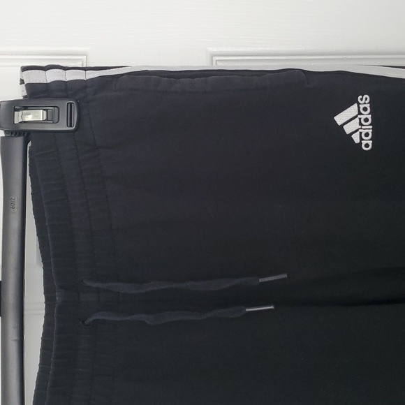 Adidas Sweatpants Joggers - Picture 4 of 6